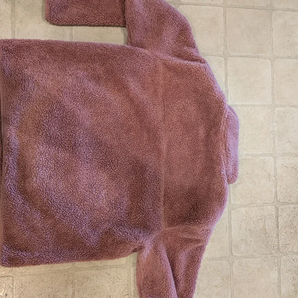 Cozy Pink Fleece Pullover - Picture 6 of 6